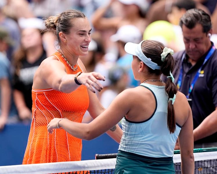 Defending champion Sabalenka extends US Open winning streak with Rakhimova win