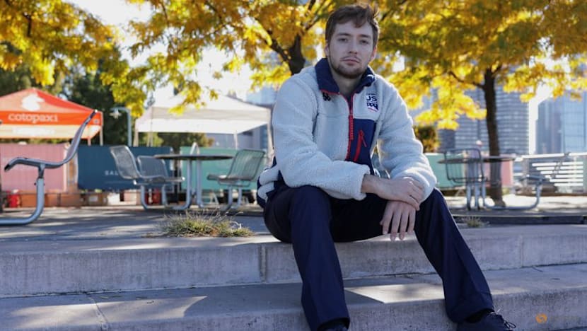 Freestyle-Skiers aim to project positive US image amid protests