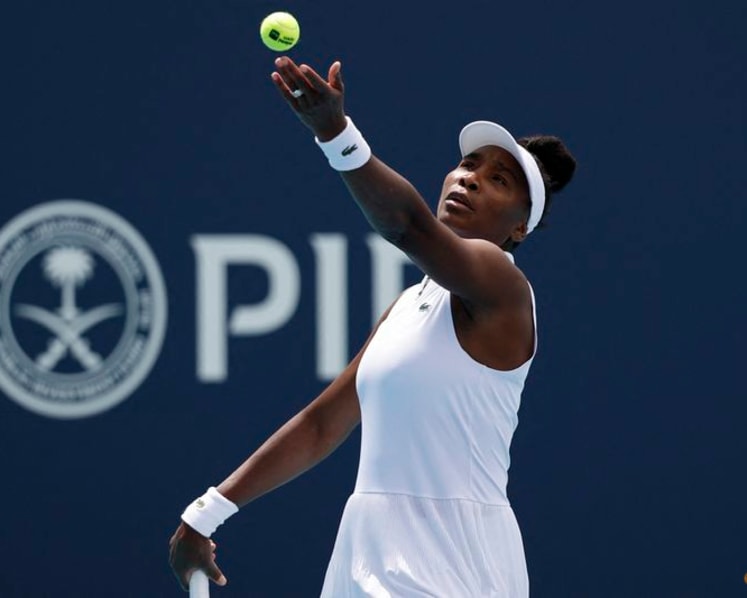 Venus hopes to play French Open after clay comeback in Madrid