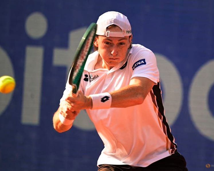Peruvian Buse beats Paul to win Hamburg crown ahead of French Open