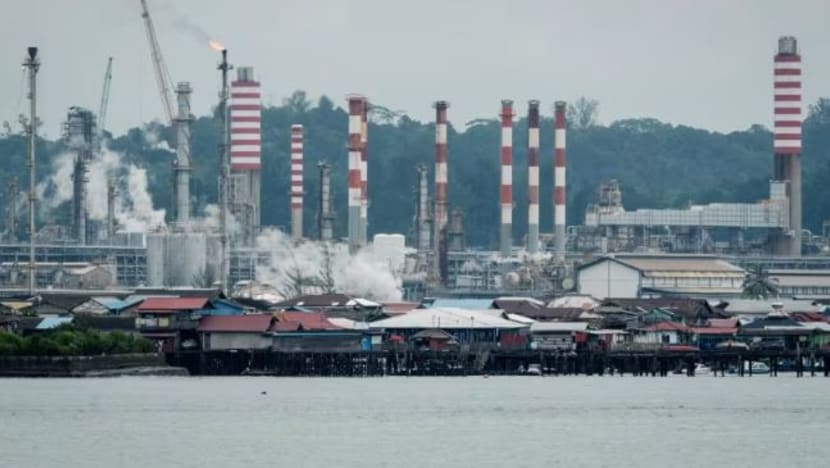 Indonesia rancang bina kemudahan simpan minyak dekat SG bagi pertingkat bekalan 