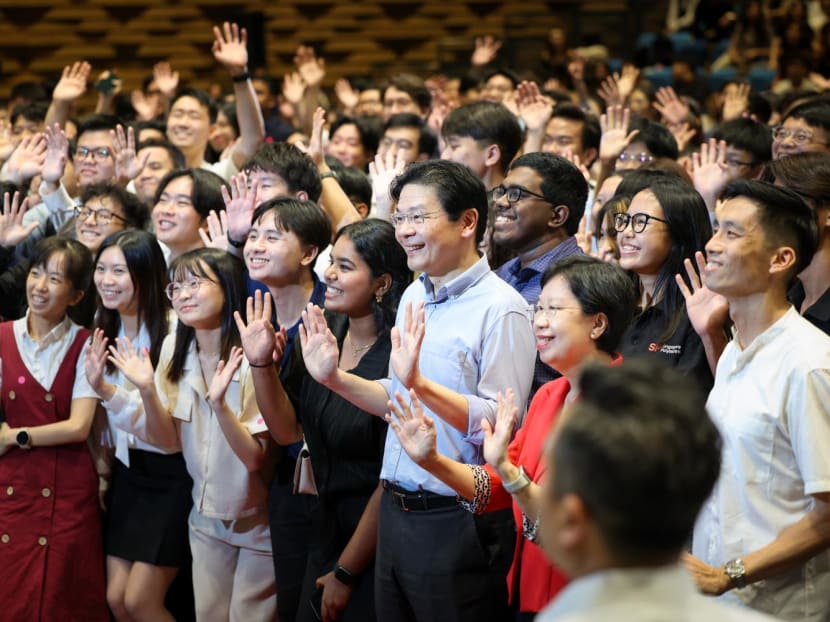 Prime Minister and Minister for Finance Lawrence Wong pose for a group photo with attendees at the IPS-VV Dialogue with Prime Minister on July 2, 2024. Prime Minister and Minister for Finance Lawrence Wong pose for a group photo with attendees at the IPS-VV Dialogue with Prime Minister on July 2, 2024.