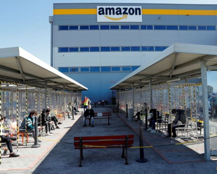 Exclusive-Italian prosecutors seek trial for Amazon, four execs over alleged $1.4 billion tax evasion