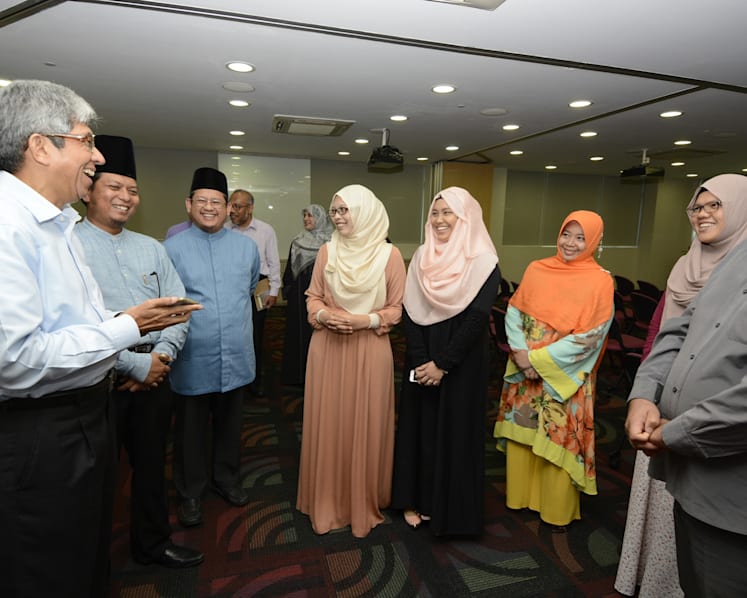 Islamic teachers call for inter-faith dialogues to counter Islamophobia