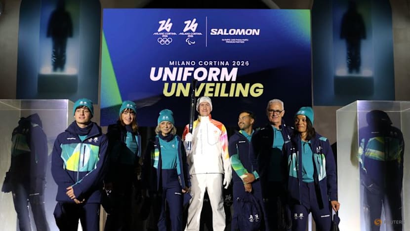 Torchbearers to wear white uniforms with flame pattern at Milano Cortina Games