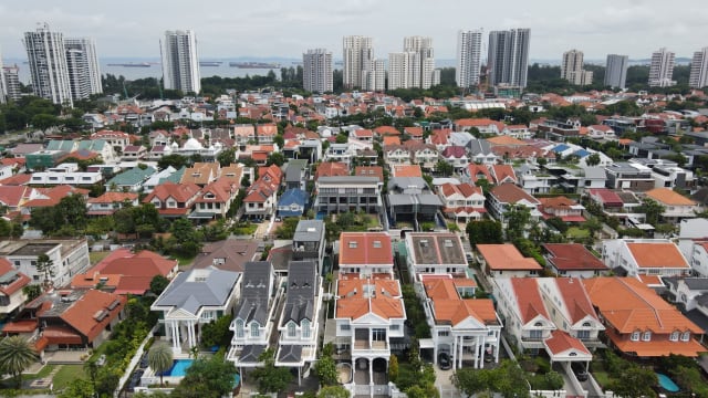 分析员：政府调整卖方印花税 对市场影响或不大