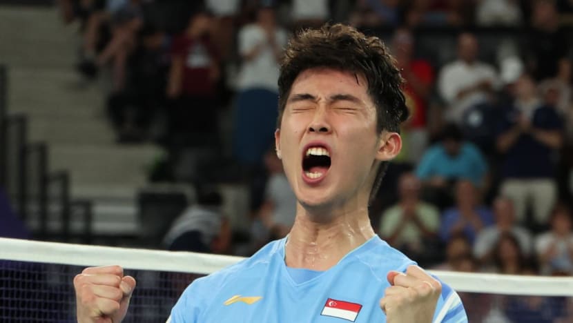 Loh Kean Yew stuns China’s world number 1 Shi Yu Qi, through to Badminton Asia Championships semis