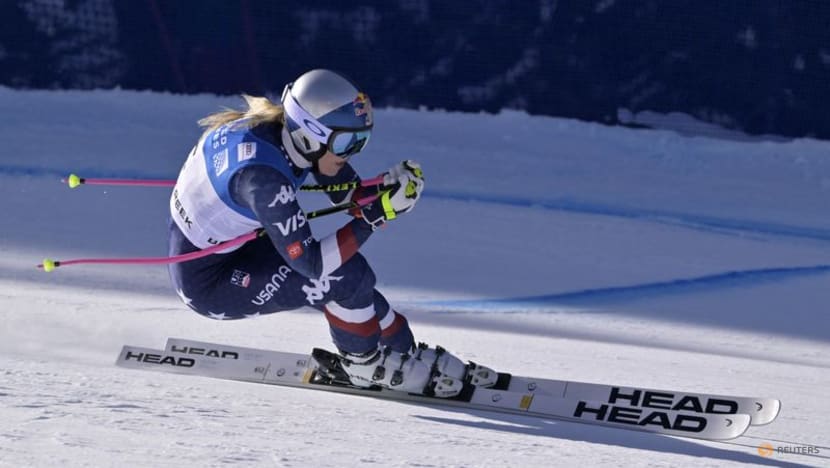 Alpine skiing-Vonn hopes comeback gets her to 2026 Olympics Alpine skiing-Vonn hopes comeback gets her to 2026 Olympics