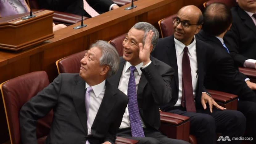lee-hsien-loong--teo-chee-hean--shanmugaratnam-at-parliament.jpg