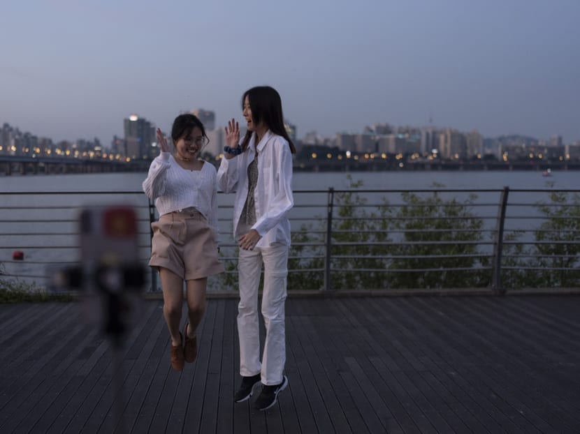 It's 'Hangang River', not 'Han River', Seoul city authorities say It's 'Hangang River', not 'Han River', Seoul city authorities say