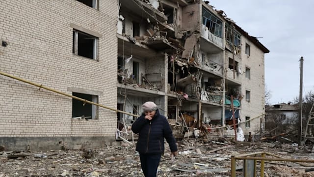 乌克兰无人机袭击俄境内设施 造成11人伤