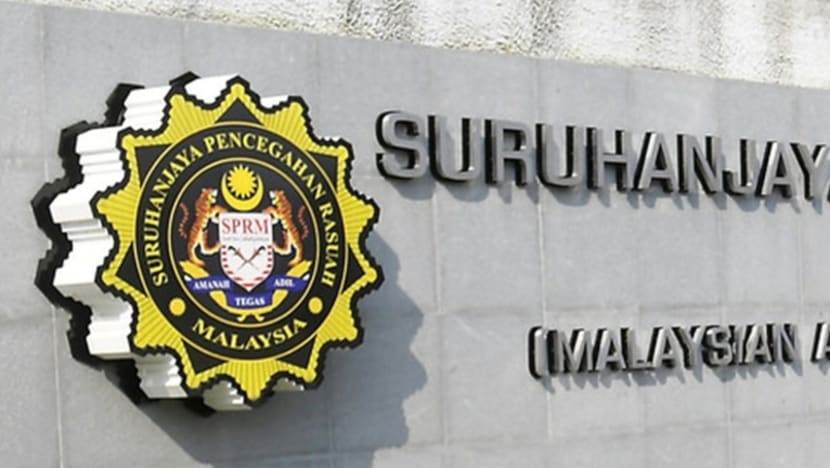SPRM temui 3 ahli parlimen DAP berhubung tawaran rasuah sokong kerajaan Perikatan Nasional