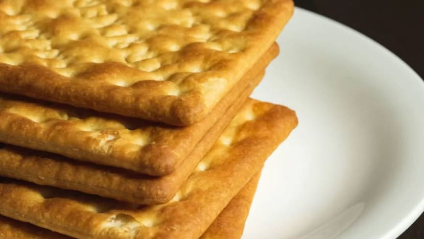 Biscuits safe to consume in moderation; ‘impossible’ to prevent occurrence of certain compounds: SFA