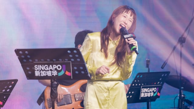 潘嘉丽向当年参加《绝对Superstar》的自己喊话：唱自己写的歌！