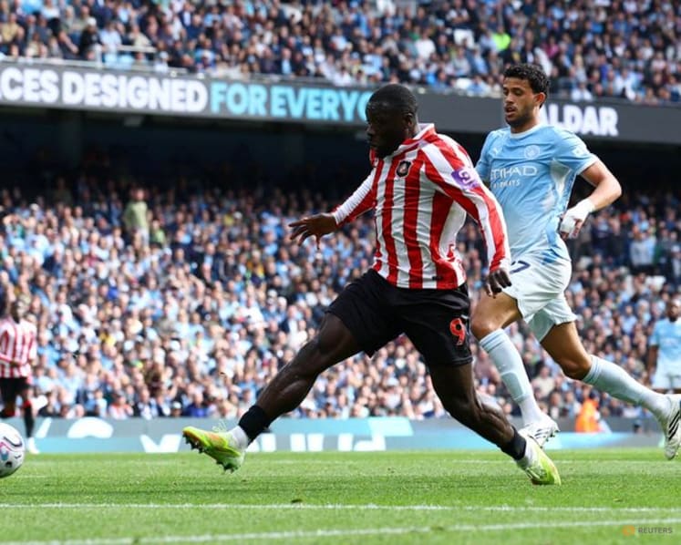 Manchester City beat Sunderland in humdinger to maintain 100% league start