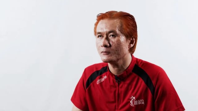 理解问答：因眼疾画家梦碎　他克服挑战成为残奥选手