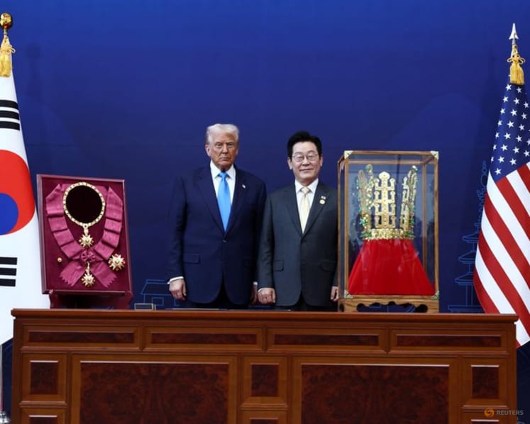 Trump's deal with South Korea bogged down by details over submarine