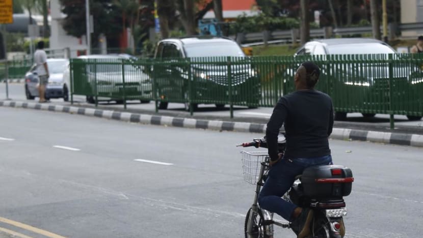 E-scooter rider jailed 1 week for riding on road against traffic flow, colliding with pedestrian