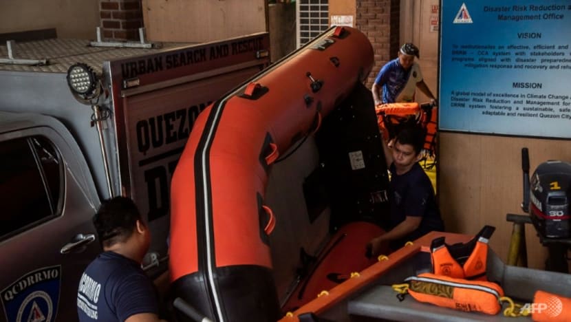 Warga Filipina dipindahkan dari kawasan pantai sedang Taufan Noru semakin hampir