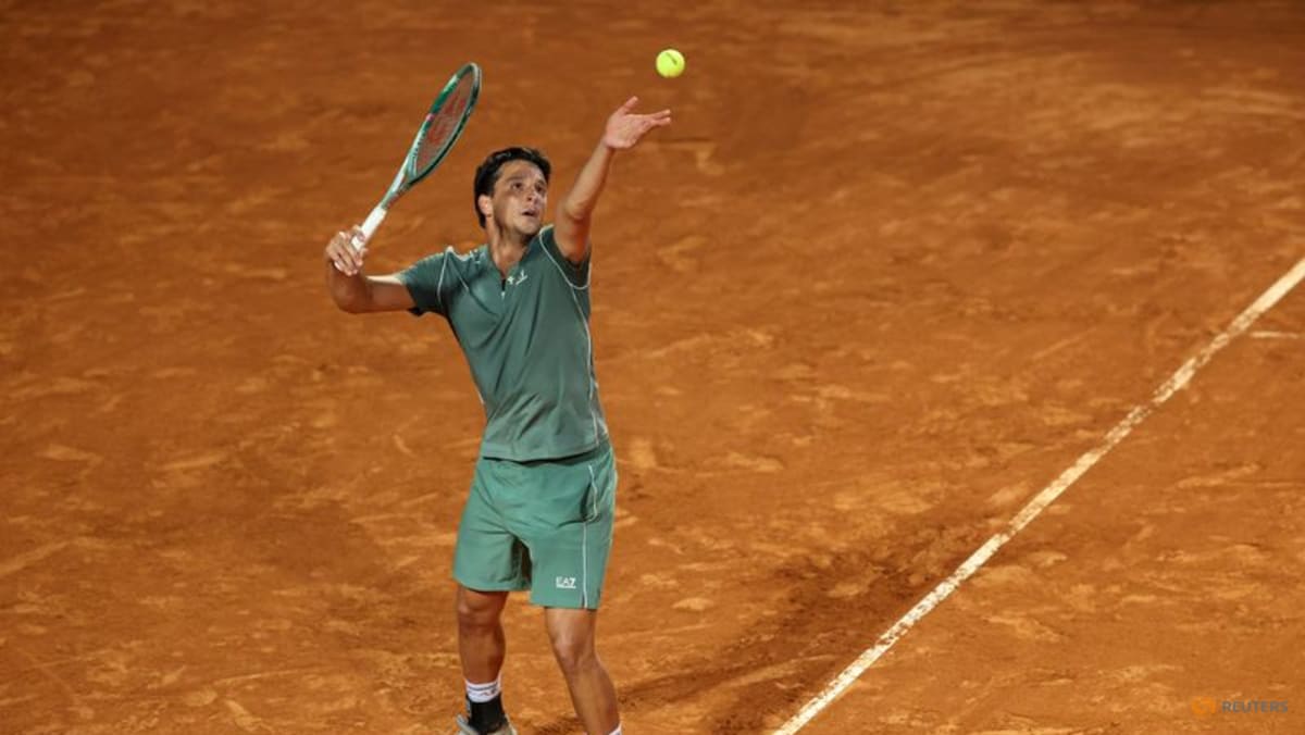Darderi outlasts Jodar in late-night epic to reach Italian Open semi-finals