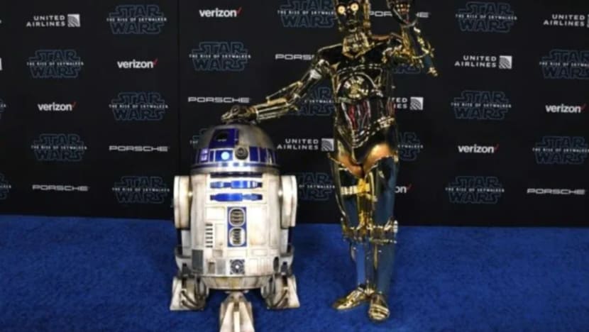 Pasangan UK jumpa mainan Star Wars bernilai £400,000 Pasangan UK jumpa mainan Star Wars bernilai £400,000