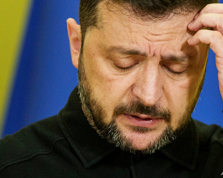 Trump, in rhetorical shift, says Ukraine can retake all its land from Russia