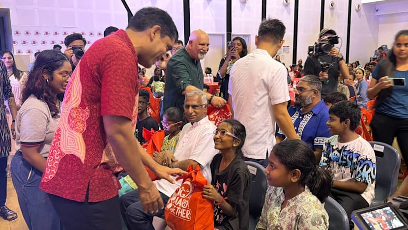 SINDA Project Give - சமூகத்தைத் தூக்கி நிறுத்த ஒன்றிணைந்த முயற்சி