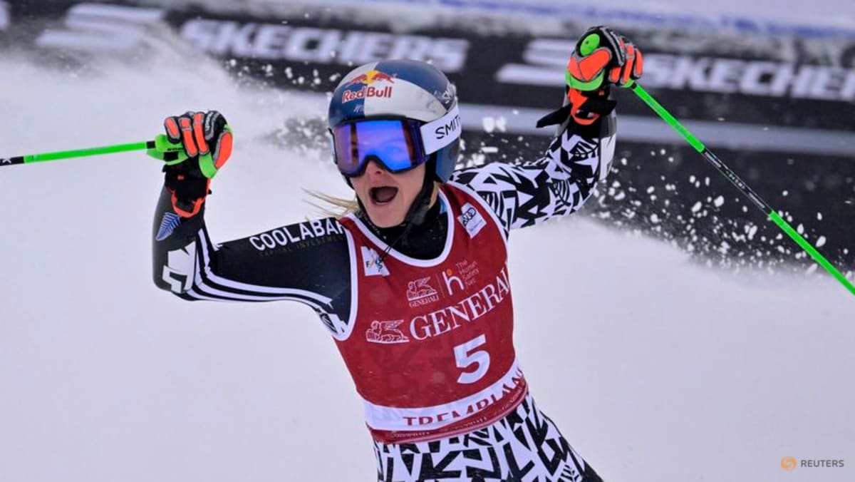 Alpine Skiing-Robinson secures back-to-back giant slalom wins in Tremblant