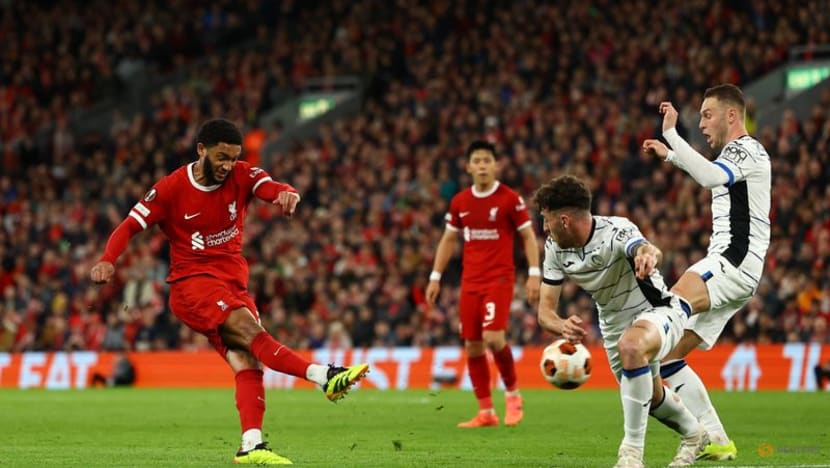 Liverpool humbled by Atalanta, Roma edge Milan Liverpool humbled by Atalanta, Roma edge Milan