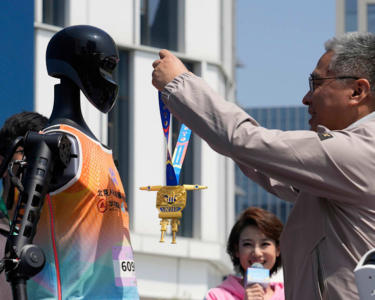 Race for robotic supremacy: US and China battle to build world’s most advanced humanoids