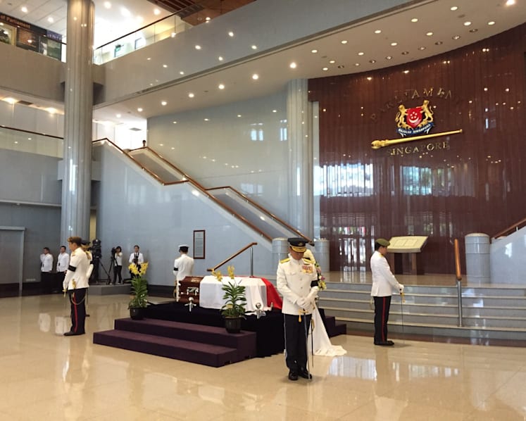Loyal staff give Mr Lee Kuan Yew final send-off