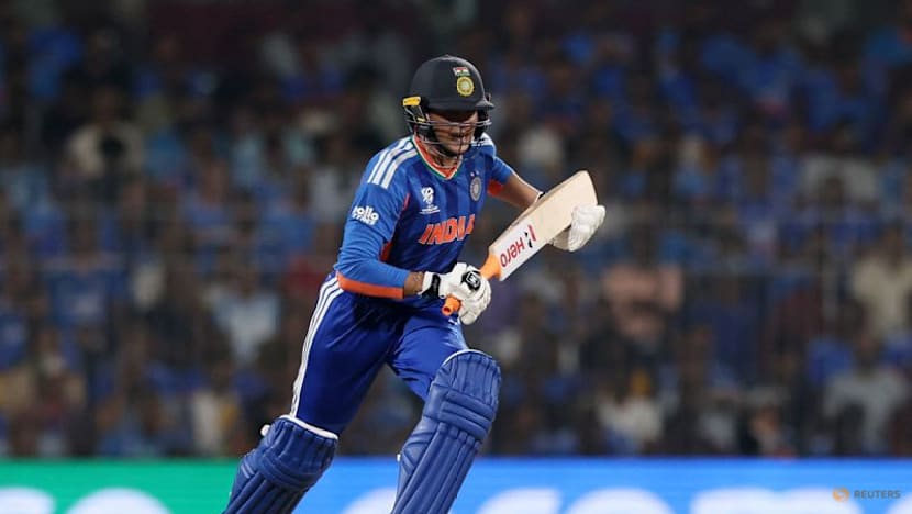 India thump Zimbabwe to revive T20 World Cup title defence