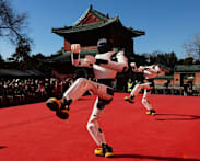 China’s robot ambitions dazzle on stage, but real-world challenges remain