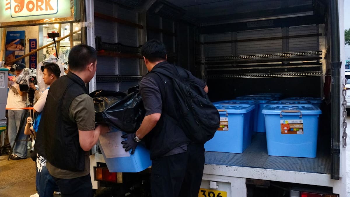 Hong Kong police raid independent bookstore run by former journalists