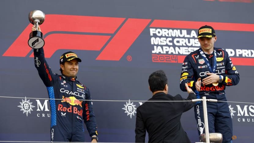 Verstappen returns to winning ways to lead Red Bull 1-2 in Japan Verstappen returns to winning ways to lead Red Bull 1-2 in Japan