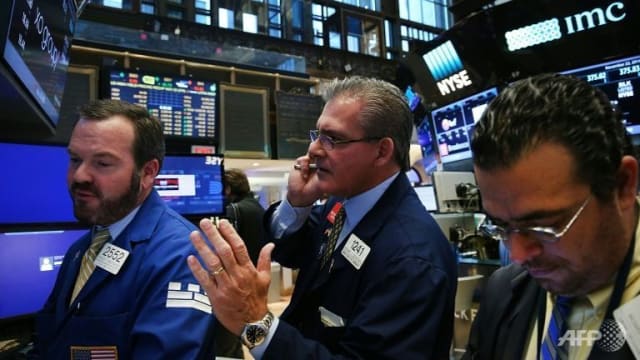 美股大幅上扬 三大指数上涨至少1%
