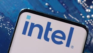 Intel shares tumble as supply chain snarls hamper turnaround