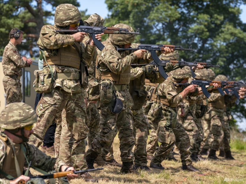 Ukrainian soldiers train in UK as war with Russia rages on