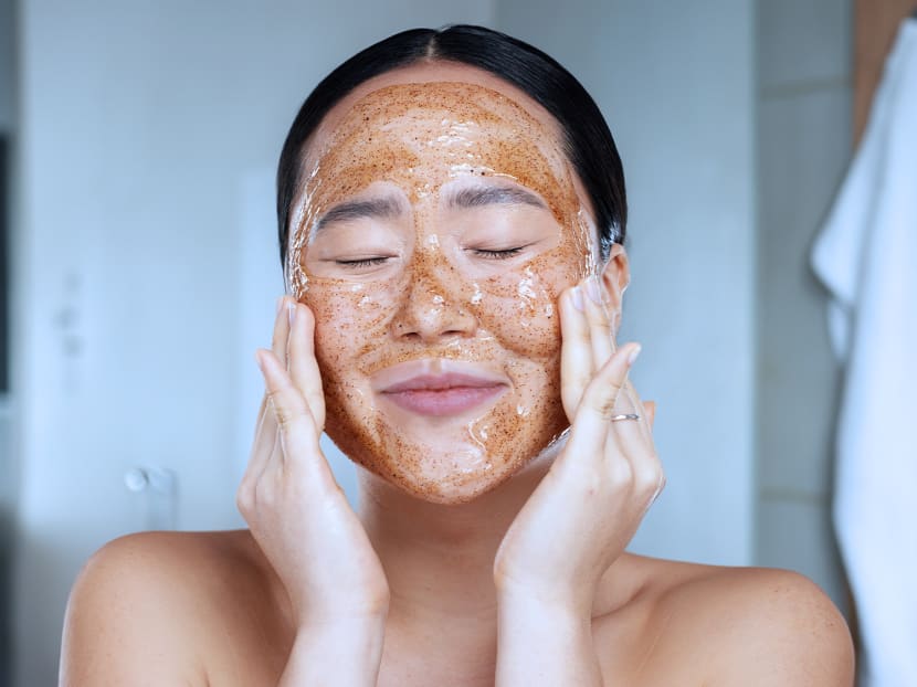 Physical vs chemical skin exfoliation: Which is better for your skin type?  