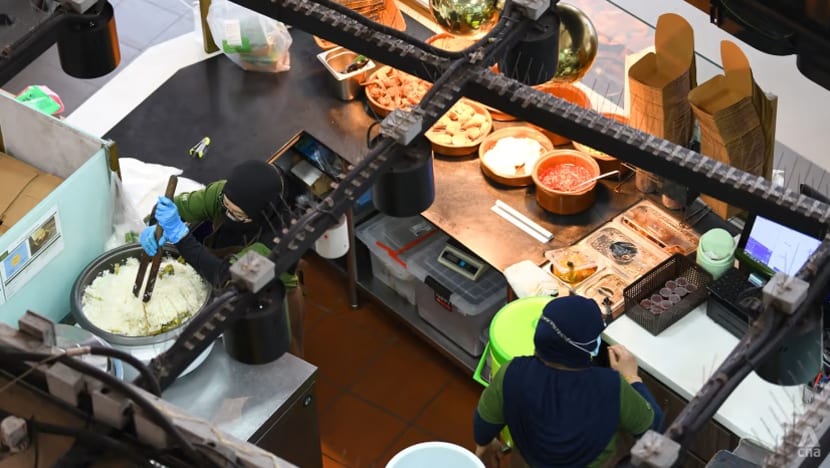 Gaji pekerja khidmat makanan akan dinaikkan mulai 1 Mac di bawah Model Gaji Progresif Gaji pekerja khidmat makanan akan dinaikkan mulai 1 Mac di bawah Model Gaji Progresif