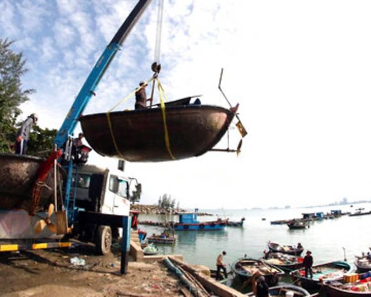 Vietnam evacuating low-lying areas as strong typhoon nears 