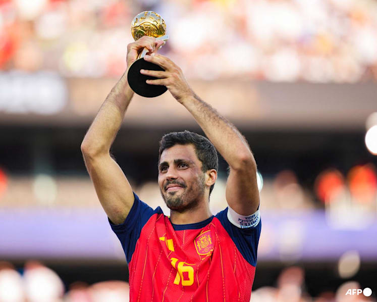 Spain captain Rodri wins World Cup player of the tournament award