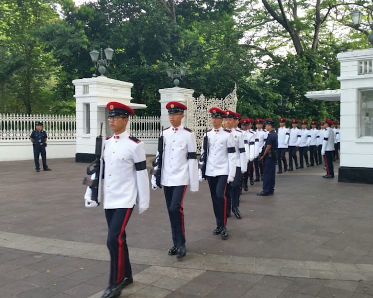 Loyal staff give Mr Lee Kuan Yew final send-off