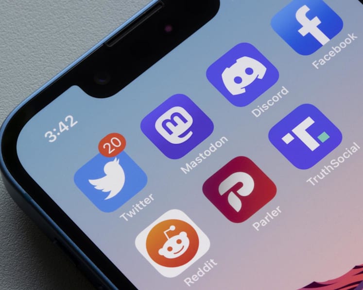 Commentary: Thinking of breaking up with Twitter? Here’s the right way to do it