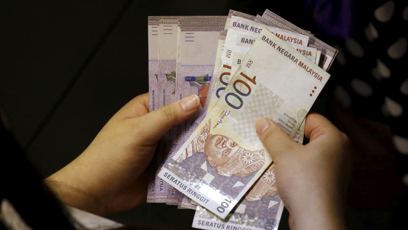 Singdollar at lowest this year against ringgit