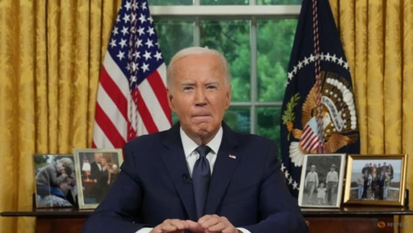 Biden meminta warga Amerika tetap tenang setelah insiden Trump ditembak Biden meminta warga Amerika tetap tenang setelah insiden Trump ditembak