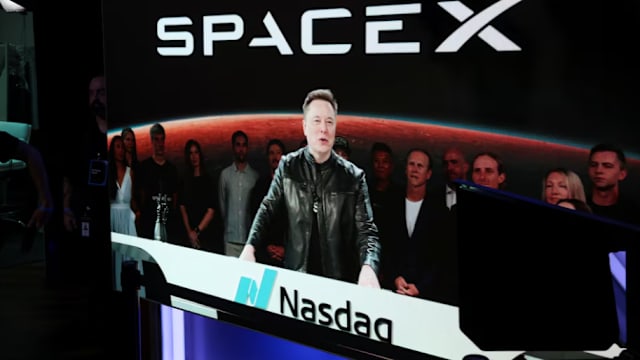 SpaceX挂牌首日股价大涨19% 市值突破2万1000亿美元