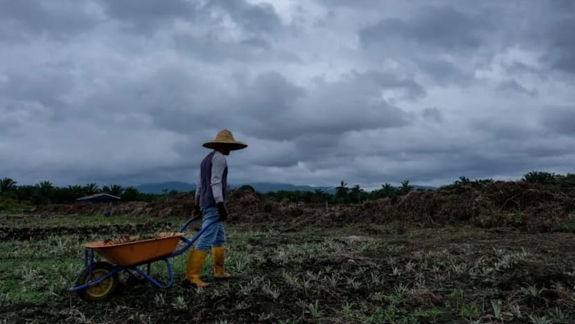 Kerajaan Johor bersiap siaga susuli ramalan hujan berterusan, angin kencang