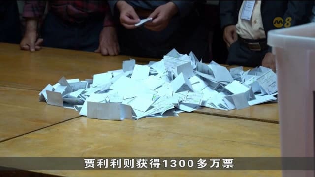 伊朗改革派候选人佩泽什基安 总统决选战胜极端保守派贾利利