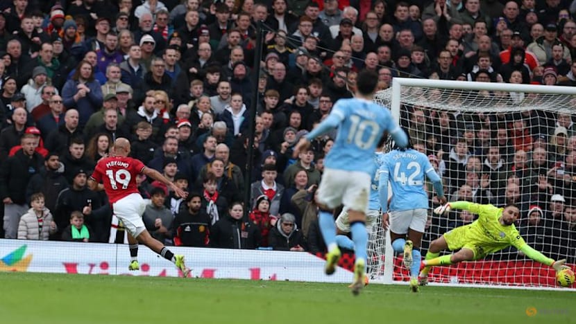Man Utd sweep past Man City as Carrick enjoys perfect start